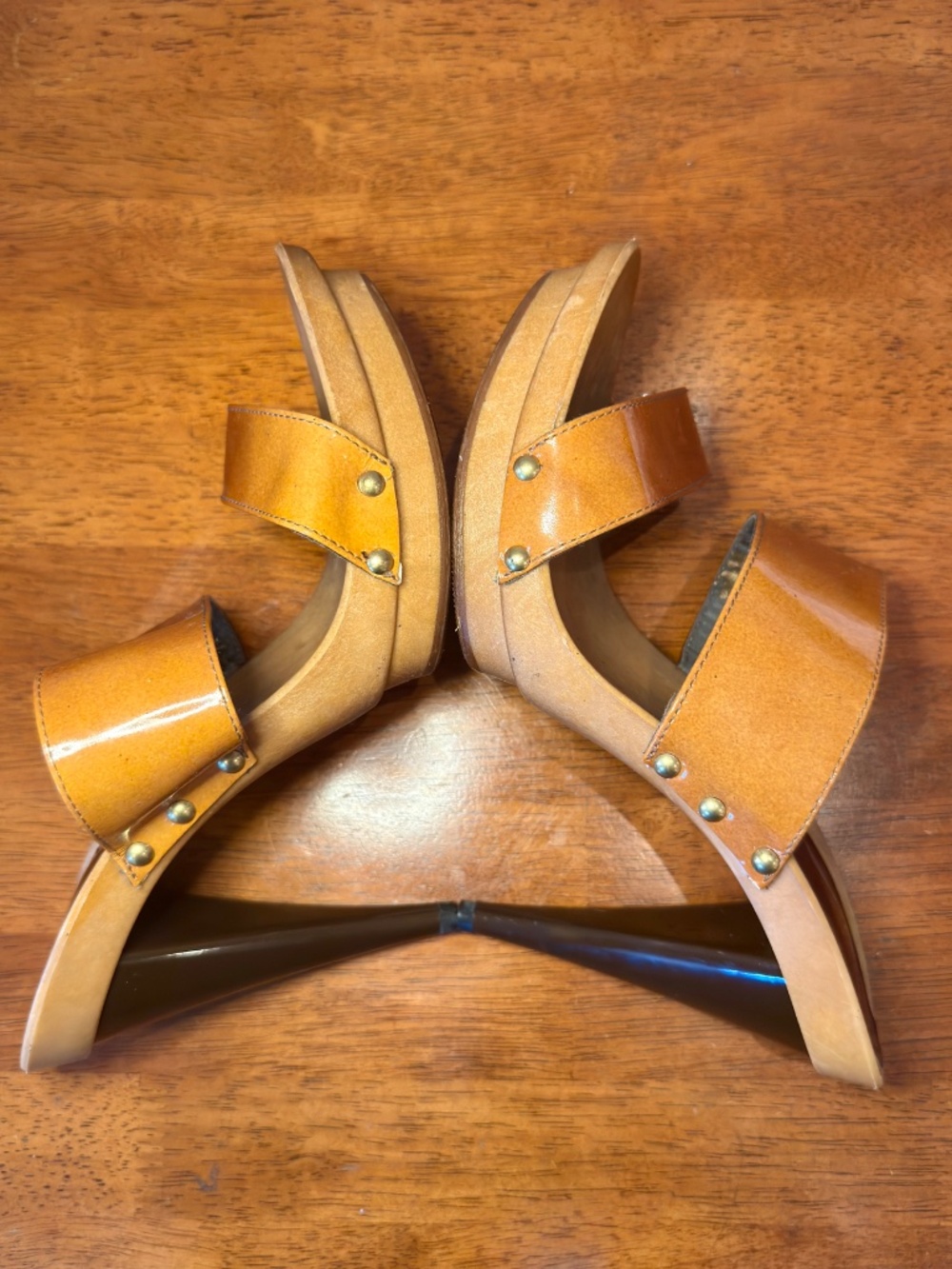 Aldo Made in Italy Patent Leather Platform Mule Heels - Women's Size 8 (EU 39) - Picture 2 of 8